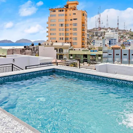 Casa Barros Vacation Condos Mazatlan Exterior photo